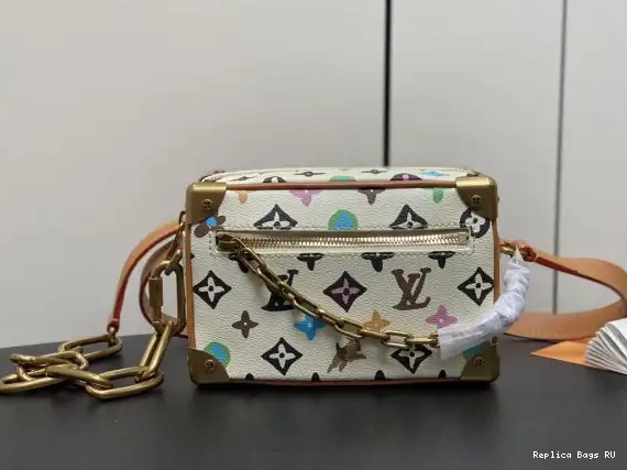 VUITTON SOFT MINI LOUIS TRUNK-18.5*13*8cm 0701